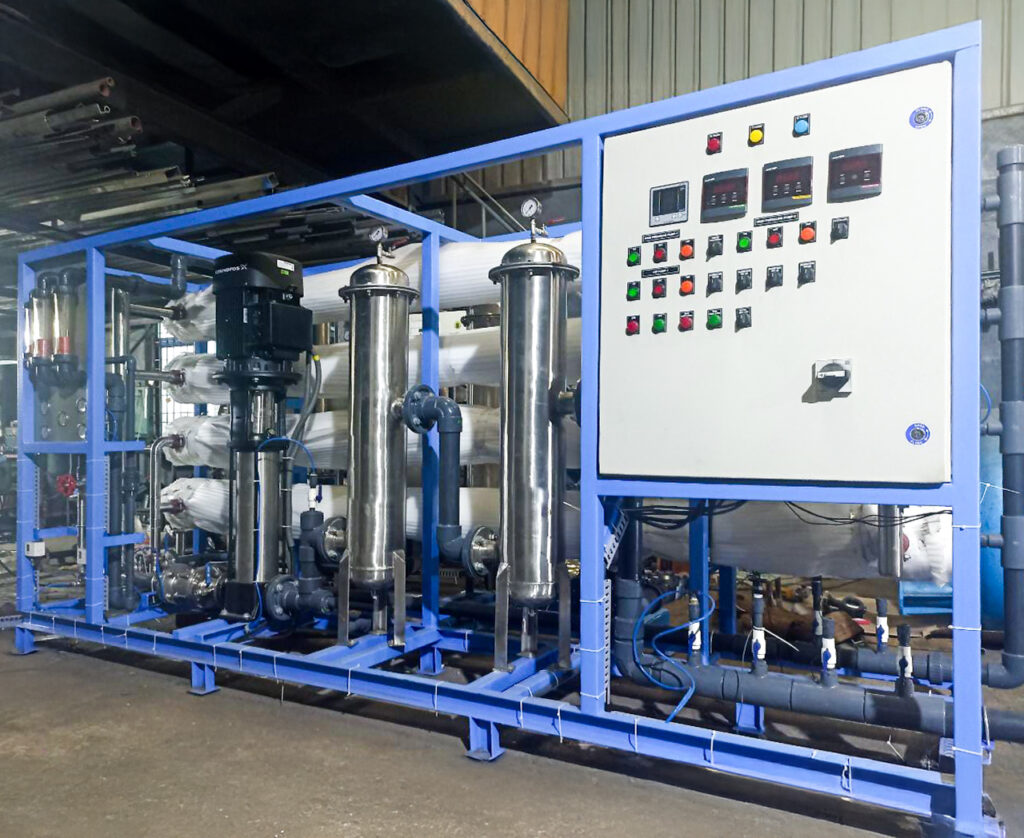 Industrial RO system with control panel and multi-stage filtration units